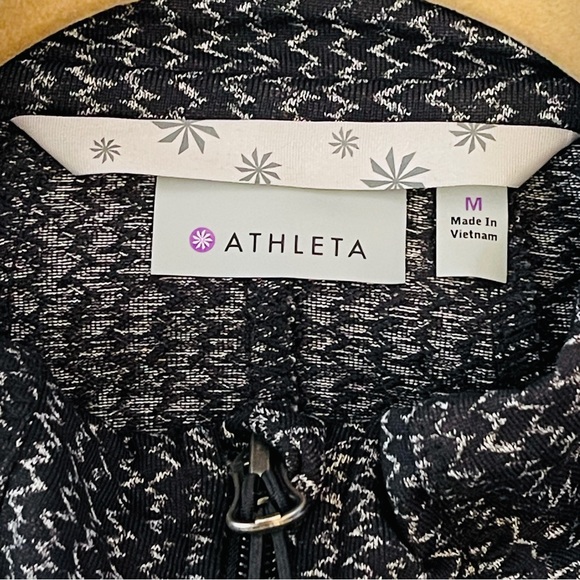 Athleta Heartbeat Hope Black Herringbone Zip Up Athletic Workout Jacket Size M - Picture 4 of 10